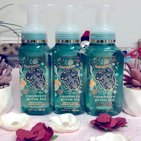Bath & Body Works Other - BBW bundle of foaming hand soap raspberry green tea
